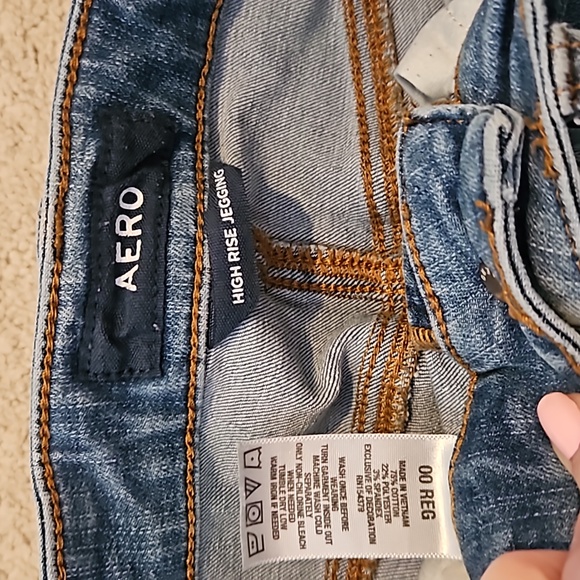 High Rise Jegging - Picture 2 of 4